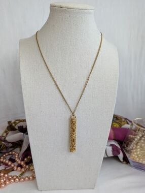 Gold "Dream Catcher" Filigree Cylinder Pendant Necklace - Vintage Style